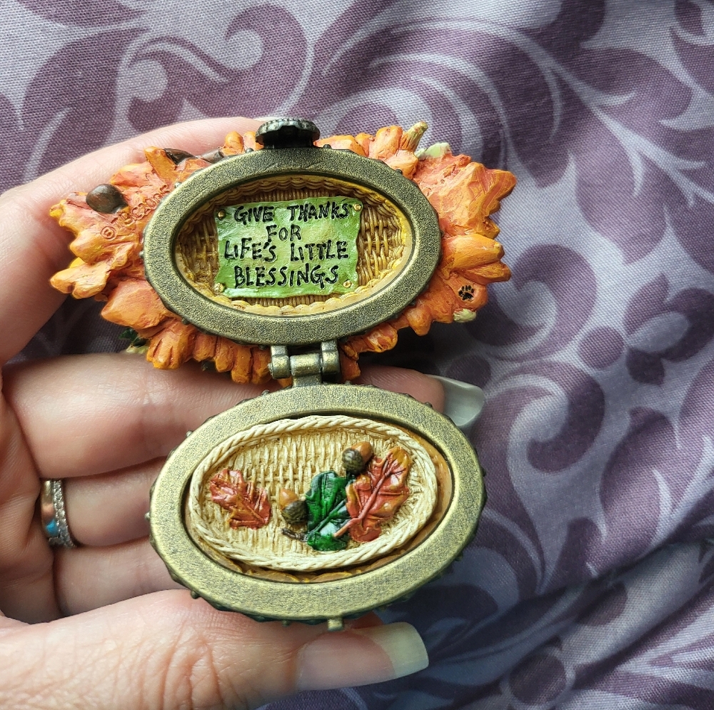 Retired Boyds Bears 3892151 Treasure Box Autums Harvest Basket w/ Alden McNibble - Picture 3 of 8